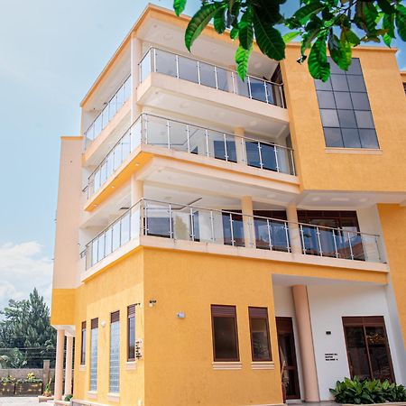 Precious Villas Lubowa ภายนอก รูปภาพ