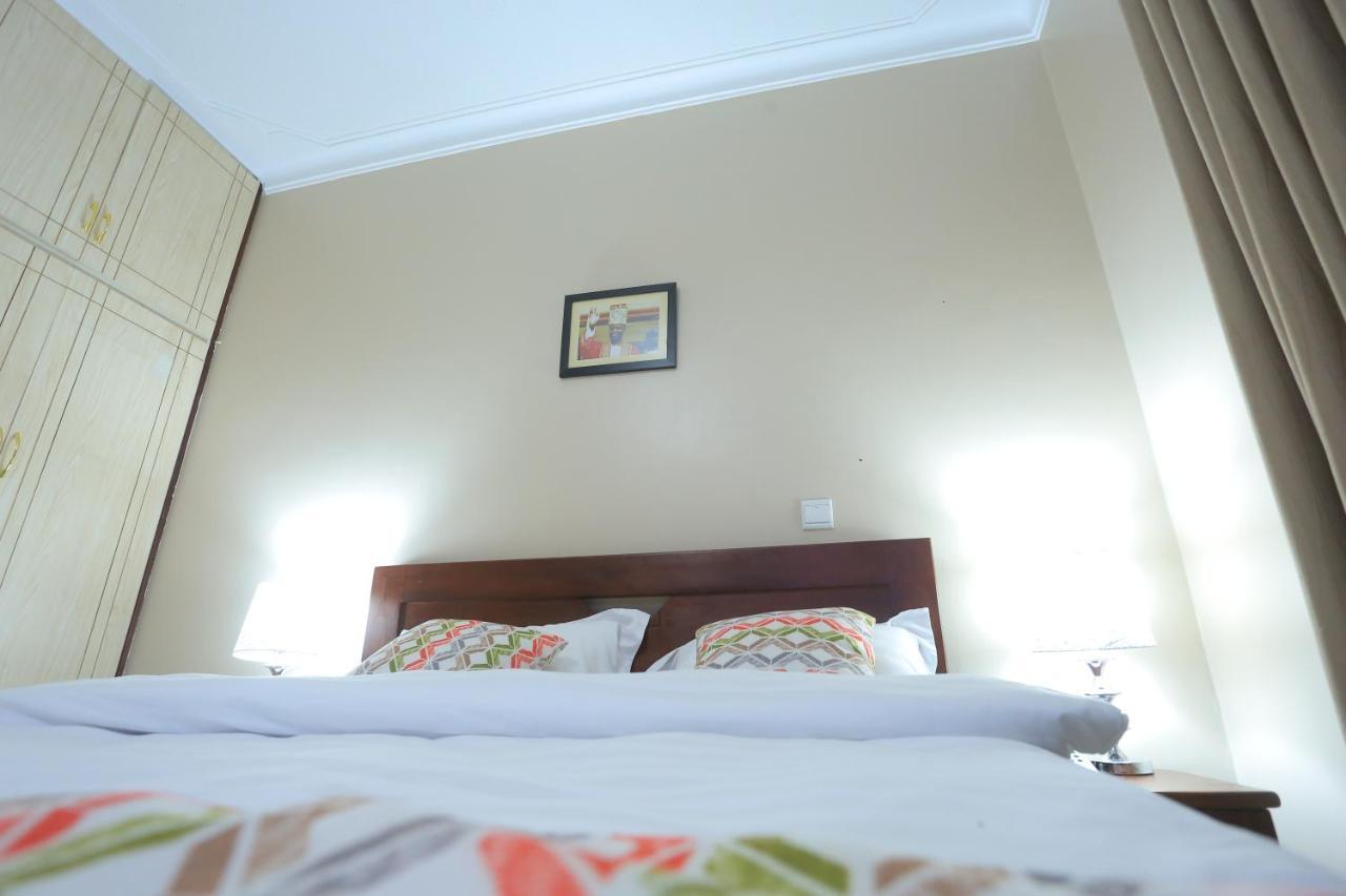 Precious Villas Lubowa ภายนอก รูปภาพ