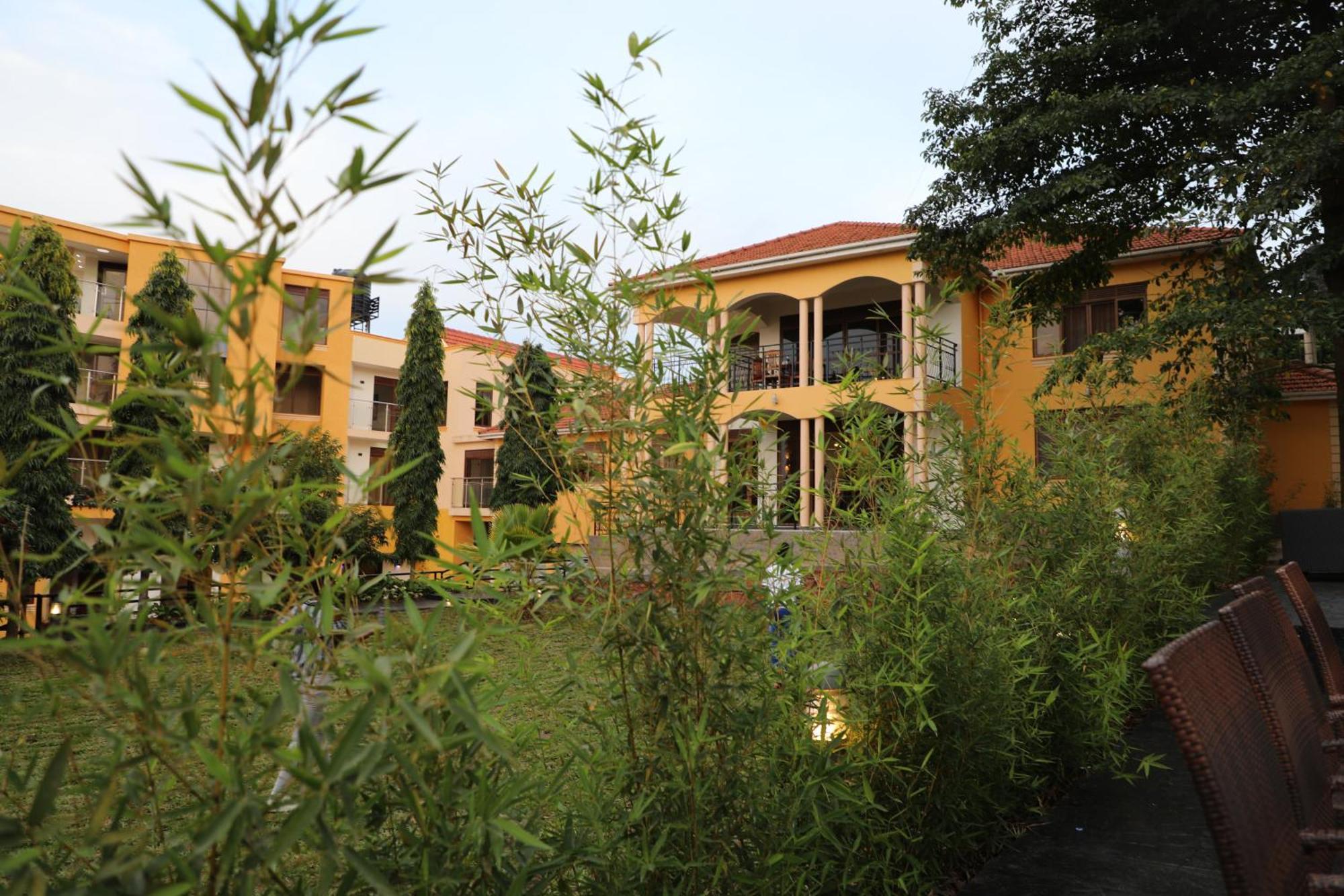 Precious Villas Lubowa ภายนอก รูปภาพ