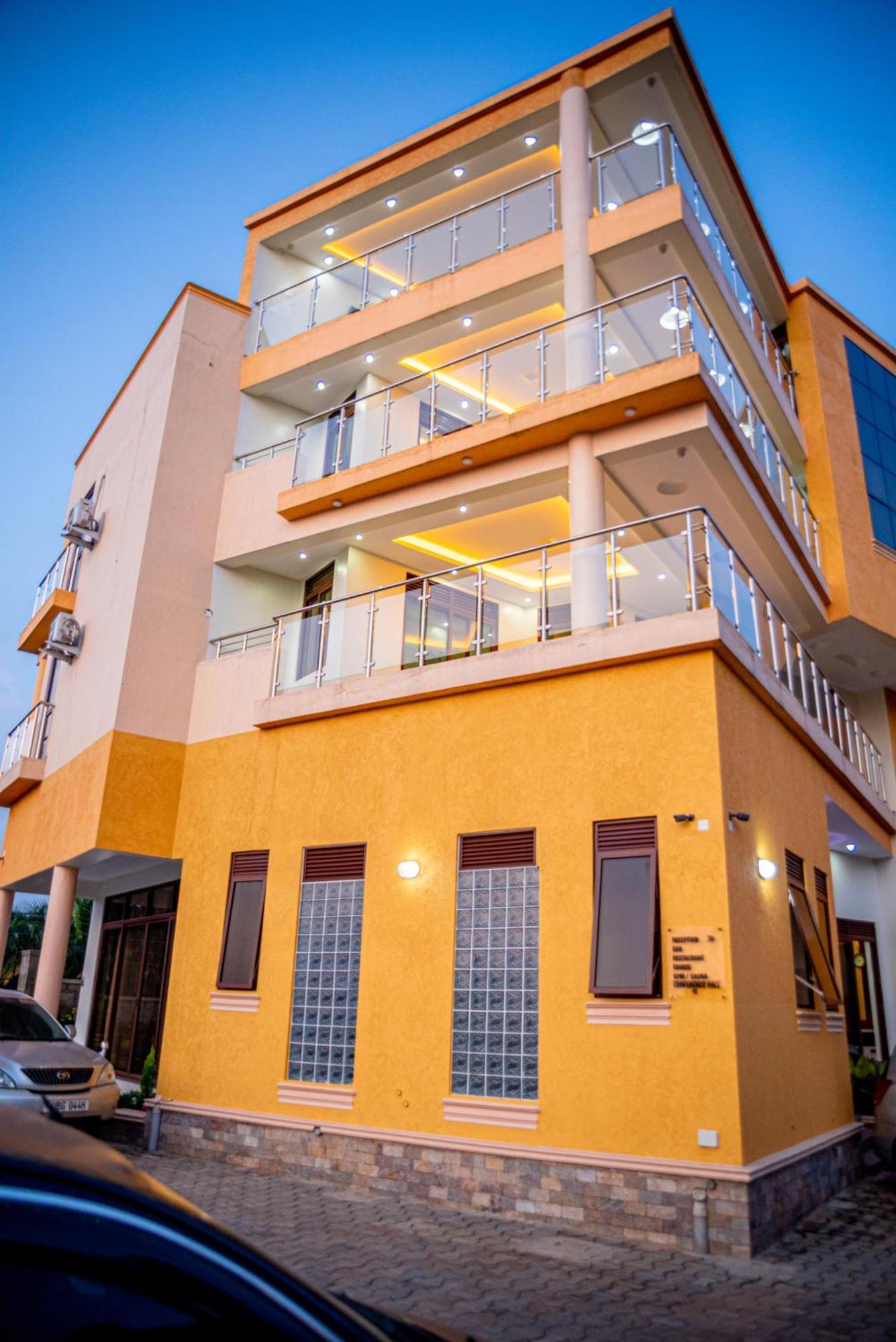Precious Villas Lubowa ภายนอก รูปภาพ